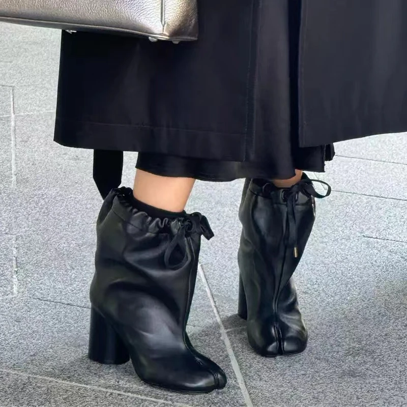 Ins style Fashion Split Toe Tabi Women Ankle Boots Autumn Winter Real Leather Thick High heels Booties Casual Chunky Shoes