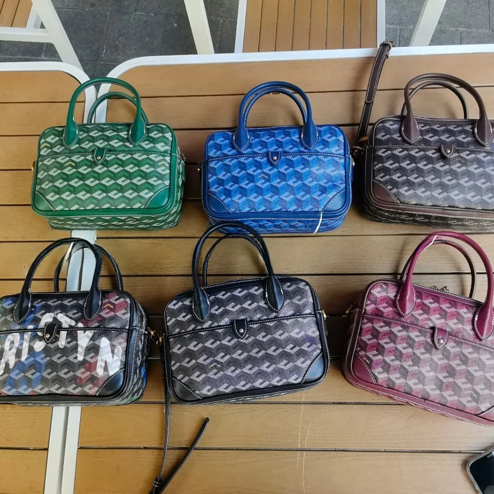 Bolso de Cámara Estampado para Mujer, Bolso de Mano, Bandolera, Textura de Alta Calidad, Estilo Christy Ng 2025, Nuevo y Moderno