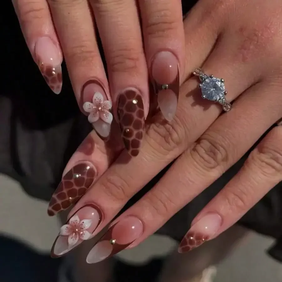 

24Pcs Almond Speckled Blossom Press On Nails, Y2K Chic, Jelly Glue & Nail File, Free Shipping