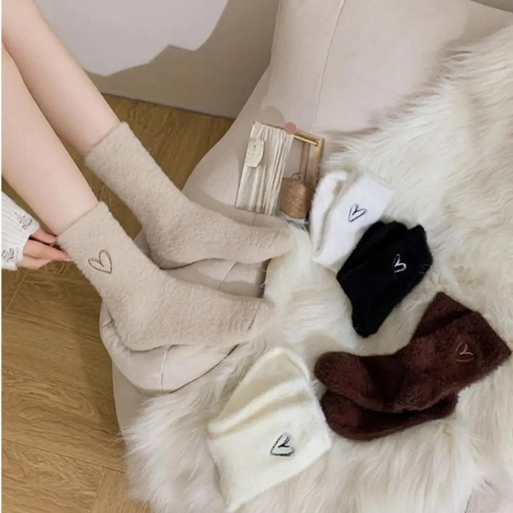 

Fashion Warm Women Winter Socks Cartoon Love Mink Fur Soft Fluffy Bed Socks Thicken Fleece Sock Ladies Home Floor Calcetines