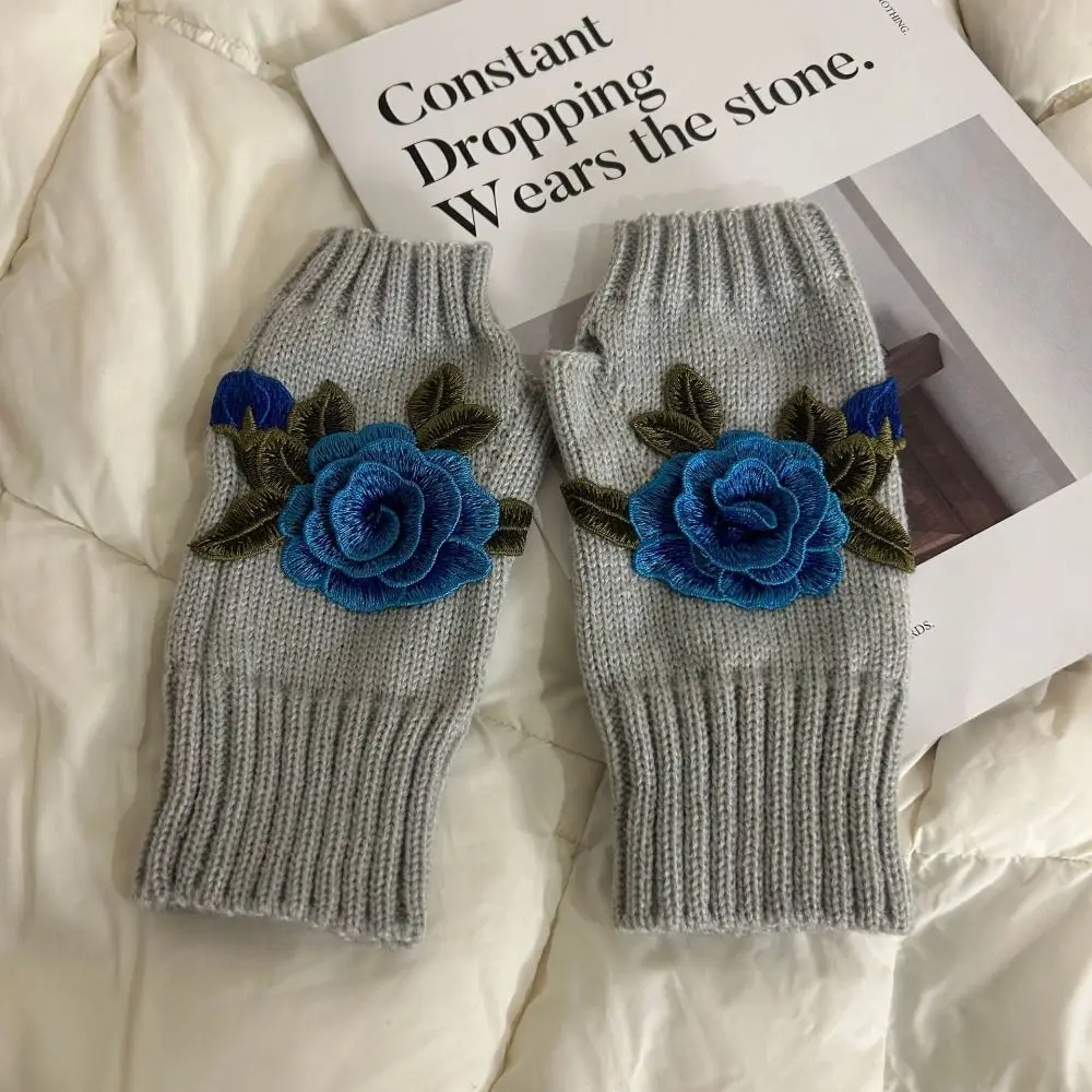 All-Match Vintage Embroidery Knitted Gloves Half Finger Floral Winter Wool Gloves Windproof Thick Fingerless Gloves Outdoor