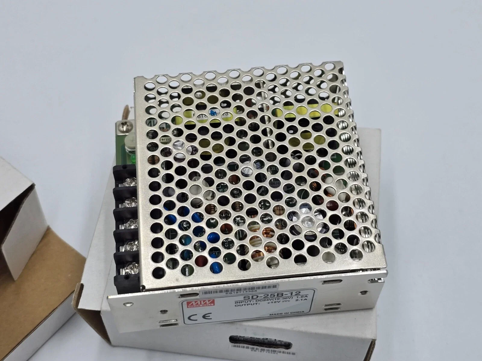 SD-25B-12 Isolated DC/DC Converters - Chassis Mount 25.2W 12V 2.1A Input 19-36VDC