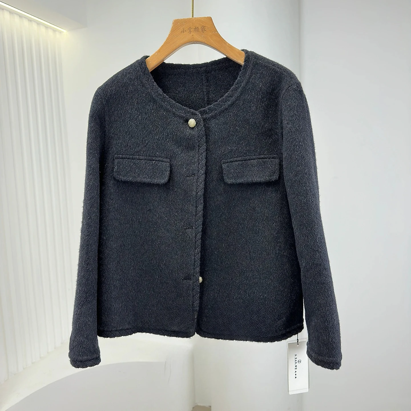 Women's Woolen Coat Round Neck Casual Short Jacket for Autumn and Winter