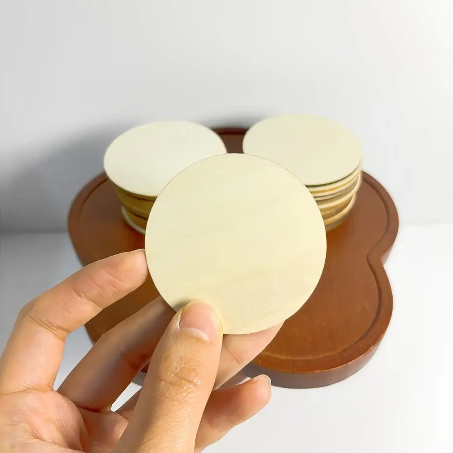 1/5/10/20/50/100pcs Set of 25 Round Wooden Discs, 5.9 cm (2.32 inches) in Diameter, Ideal for Crafts and Decor, Suitable for Han