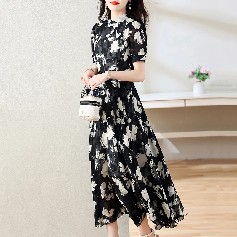 Women Chiffon Cheongsam Long Dresses Summer Female Stand Collar Short Sleeve Large Size M-3XL Elegant Black Printed Pleated Robe