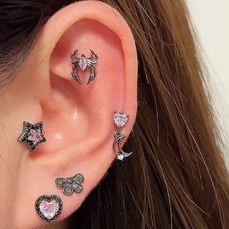 1 PCS Spider Black Zircon Crystal Ear Bone Nail 316L Medical Titanium Steel Earrings for Women Y2K Punk Superior Quality Jewelry