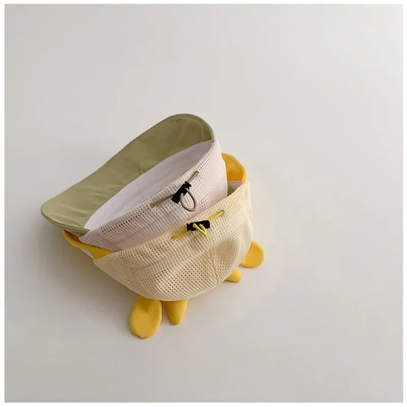 

Sunshine Ready! Adorable Baby Hat with Large Brim for Optimal Sun Protection – Perfect for Beach Days and Park Play!