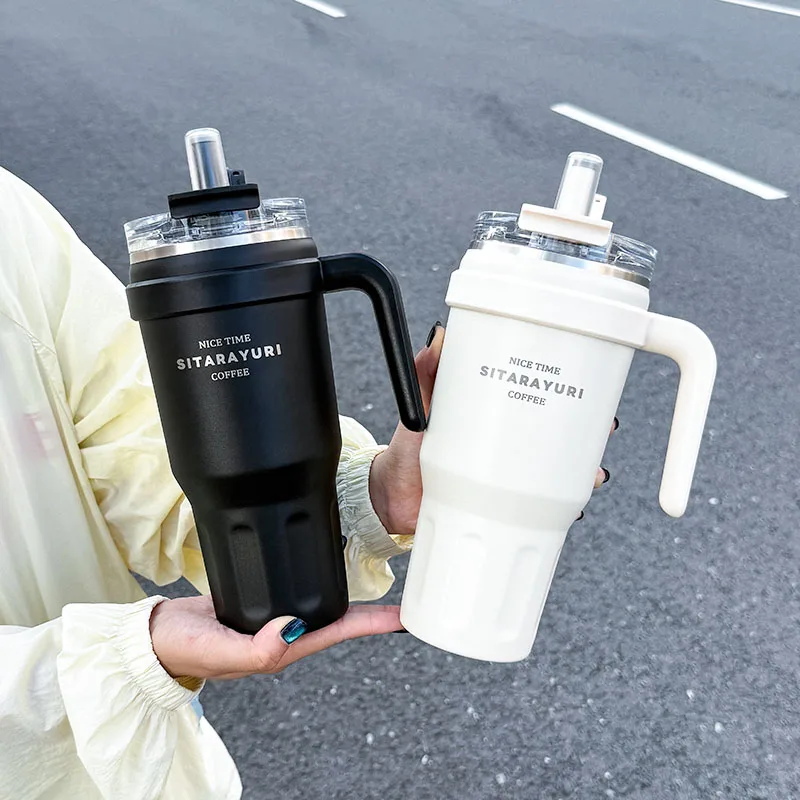 1 Stück Minimalistischer und Modischer Großvolumiger Edelstahl-Isolierbecher mit Griff 1100ML Paar-Outdoor-Reise-Wasserbecher