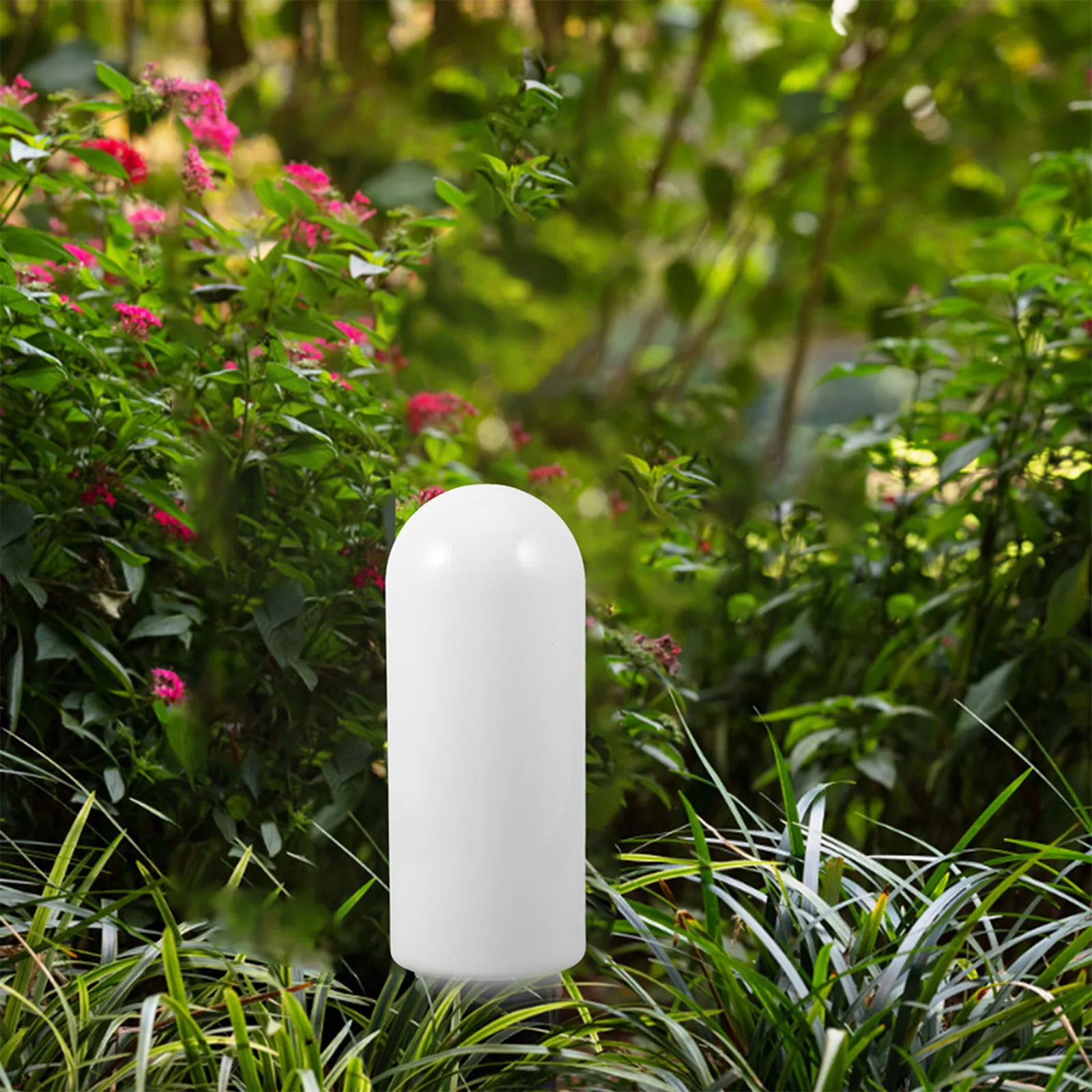 

2 шт. круглых водонепроницаемых акриловых плафонов для уличных светильников, навинчивающиеся на столб, для защиты лампочек на садовых ограждениях