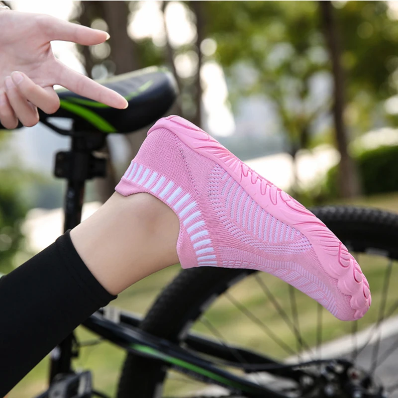 Summer Men's Women's Large Size Casual Running Cycling Sports Shoes Outdoor Wading Hiking Breathable Quick-drying Beach Shoes