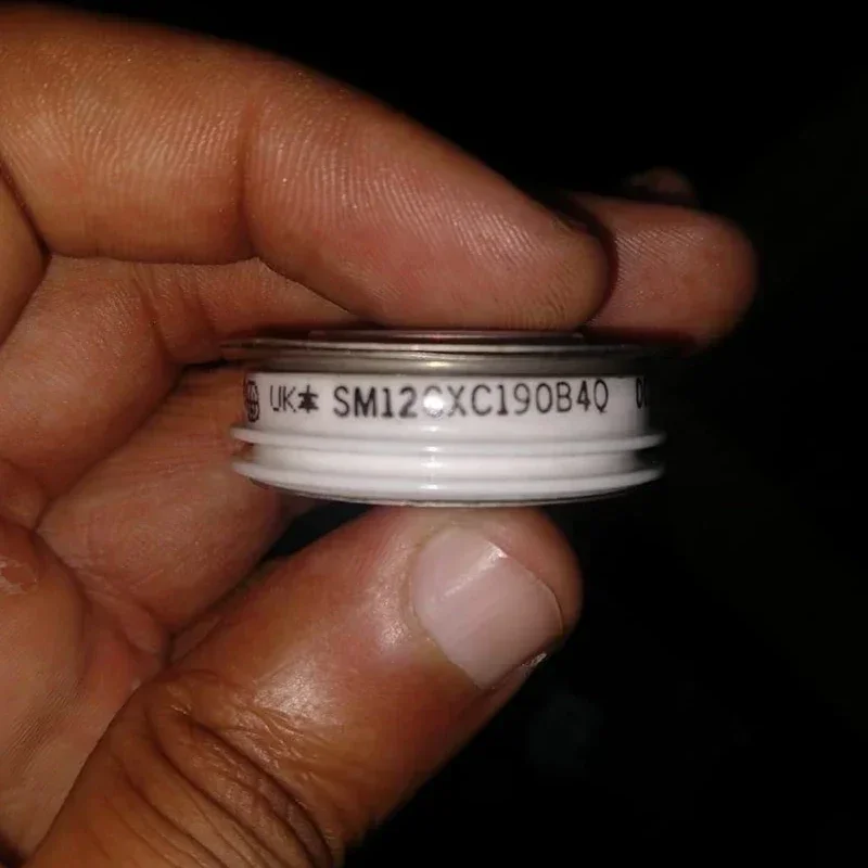 SM16CXC190  SM14CXC190 SM18CXC190 SM12CXC190  SM12CXC190B40  FREE SHIPPING NEW AND ORIGINAL THYRISTOR