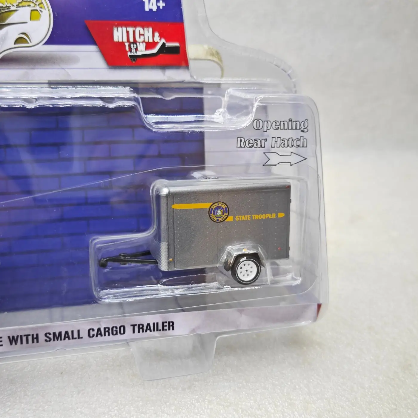 Greenlight 1:64 2001 جيب شيروكي مع مقطورة Hot Chase Brown H & T Series 1