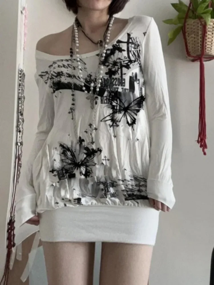 

2024 New Retro Cyber Punk T-shirt Y2K Women Dark Gothic Streetwear Harajuku Printed Long Sleeve Skew Collar Loose Casual Tee Top