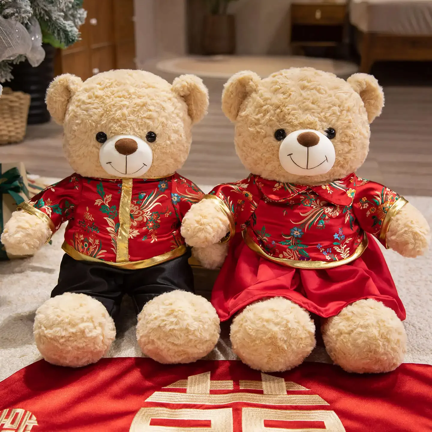 

Romantic Couple Bear Plush Toys Premium Handmade Wedding Dress Bear Doll Gorgeous China Dress Doll Sweet Party Decor Cute Gift