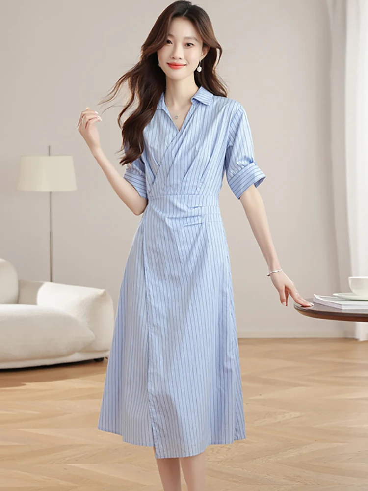 

Женское синее полосатое платье-рубашка с коротким рукавом и воротником-поло, летнее элегантное облегающее платье в консервативном стиле, 2025 корейское шикарное повседневное платье