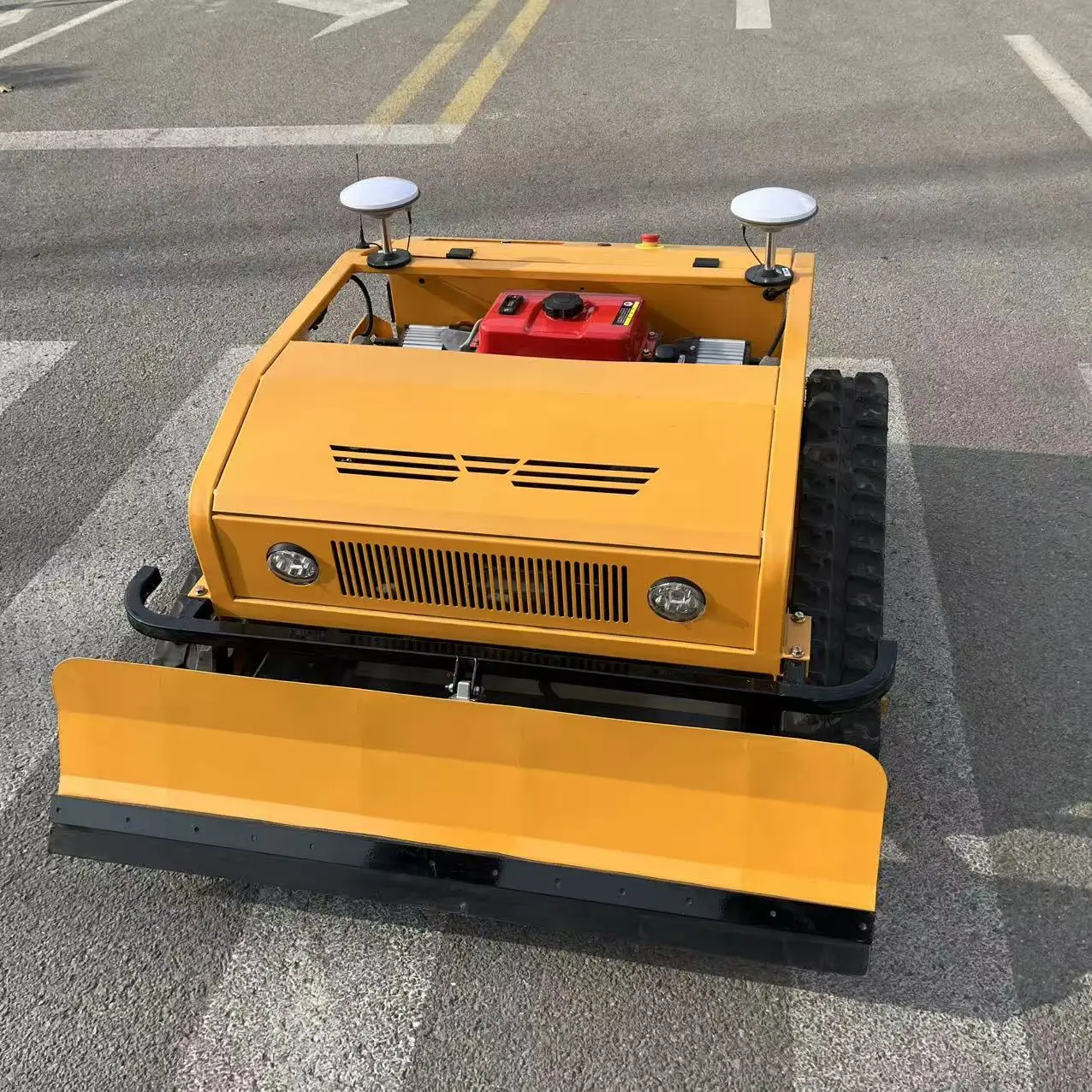 800mm Automatic Lawn Mower with Remote Control for Slope Gardens High Efficiency Easy Home Customized Machine