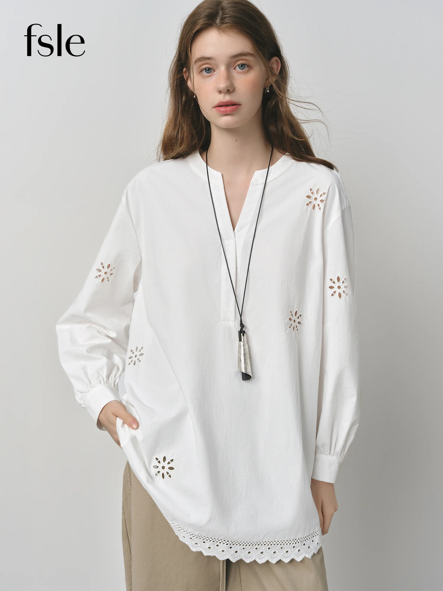 

​FSLE Autumn 2025 Elegant Eyelet Long Sleeve Blouse - V-Neck Design Office-Ready Women Casual Top​ 25FS13200