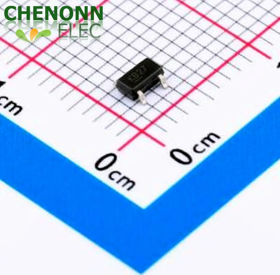 30PCS/LOT MIC5205-2.7YM5-TR (Power Management)
