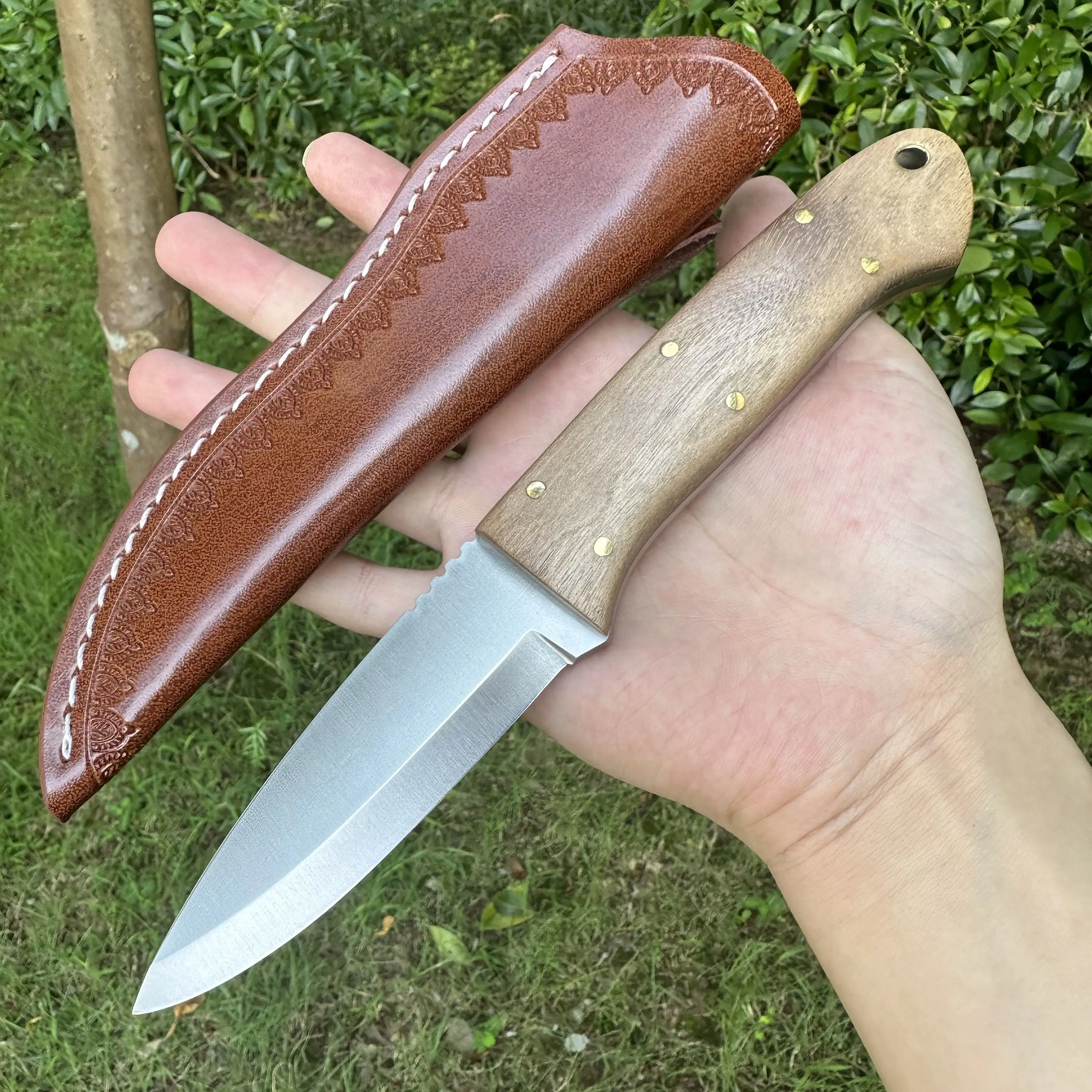 Topwell Handmade Knife DC53 Steel Fixed Blade Full Tang Walnut Handle Leather Sheath Premium Camping Survival Knife Sharp Solid