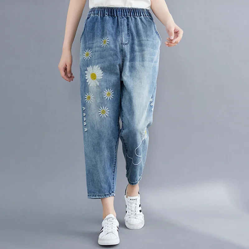 Aricaca Summer Fashion Style Ladies Vintage Embroidery Jeans Women Casual Floral Denim Trousers Ripped Harem Pants