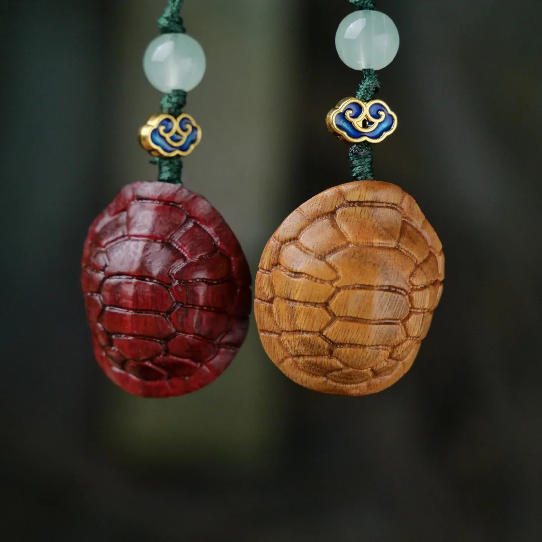 Green Sandalwood Turtle Keychain Wealth Fortune Hanging Ornament Padauk Wooden Worry Bead Auto Key Charm Collectible Gift