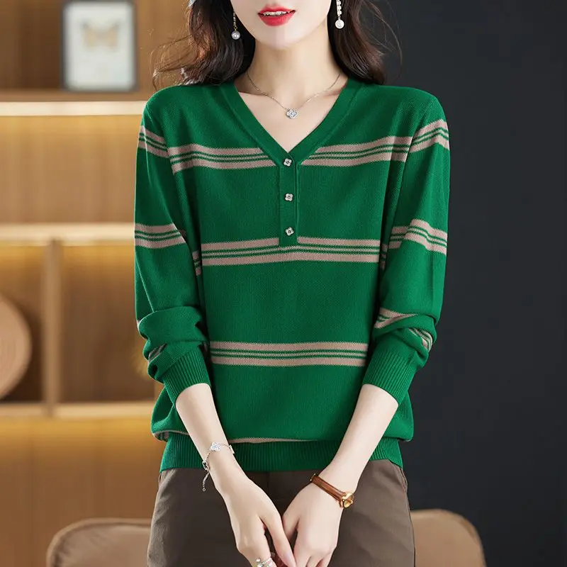 

Autumn and Winter Women's Stripes Contrast Color V-Neck Long Sleeve Loose Knitted Sweaters Jumpers Button Fashion Casual Tops