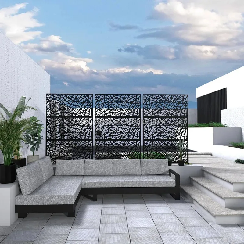 Foreign hot-selling punching engraved aluminum screen partition fence, hollow curtain wall for architectural decoration