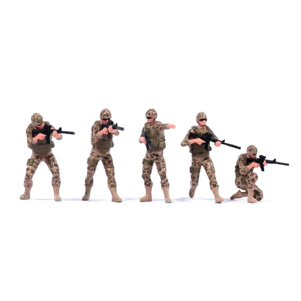 ANT Resin 3D Print 1/87 1/64 1/43Desert Special Operations Team  Diorama Figure Model  Creative Photography Display Collection