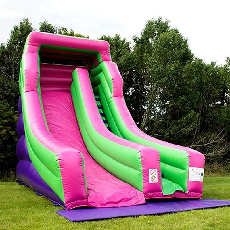 Inflatable single slide with foam steps