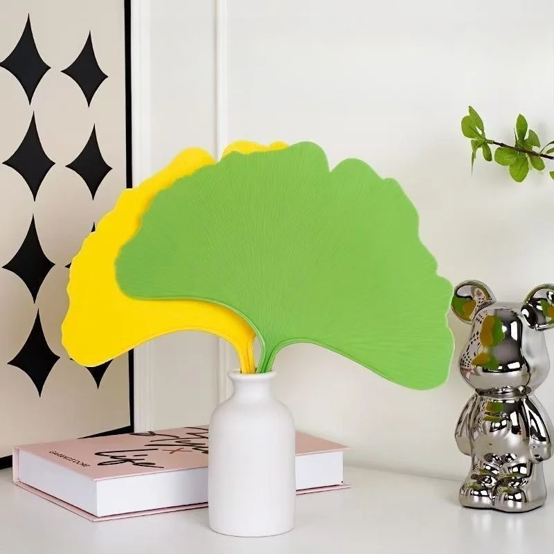 Ginkgo Leaf Hand Fan Portable Anti‑drop Palm Fan 2026 New Style Good‑looking Cooling Handheld Fan for Daily Carry Mini Fan