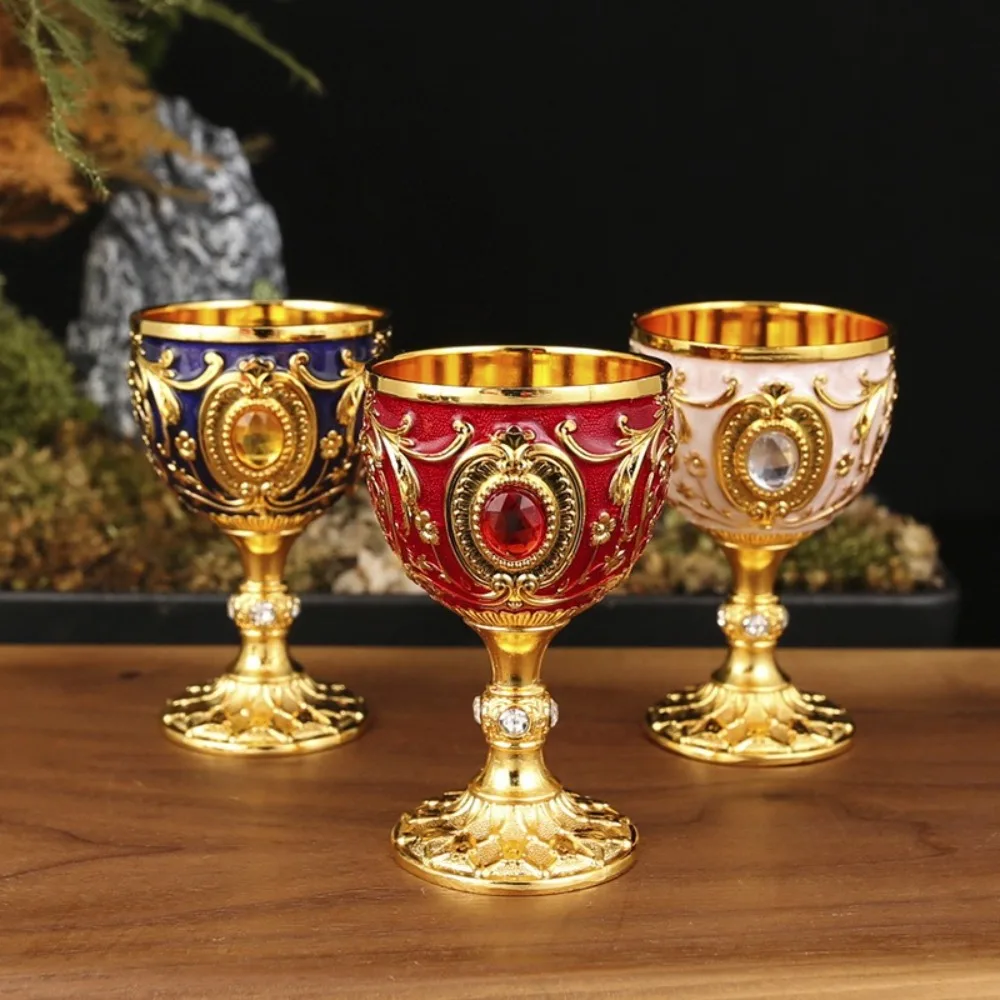 New High Quality Durable Vintage Embossed Wine Cup European Style Metal Goblet Drinkware Anti-break Diamond-encrusted Drink Cup