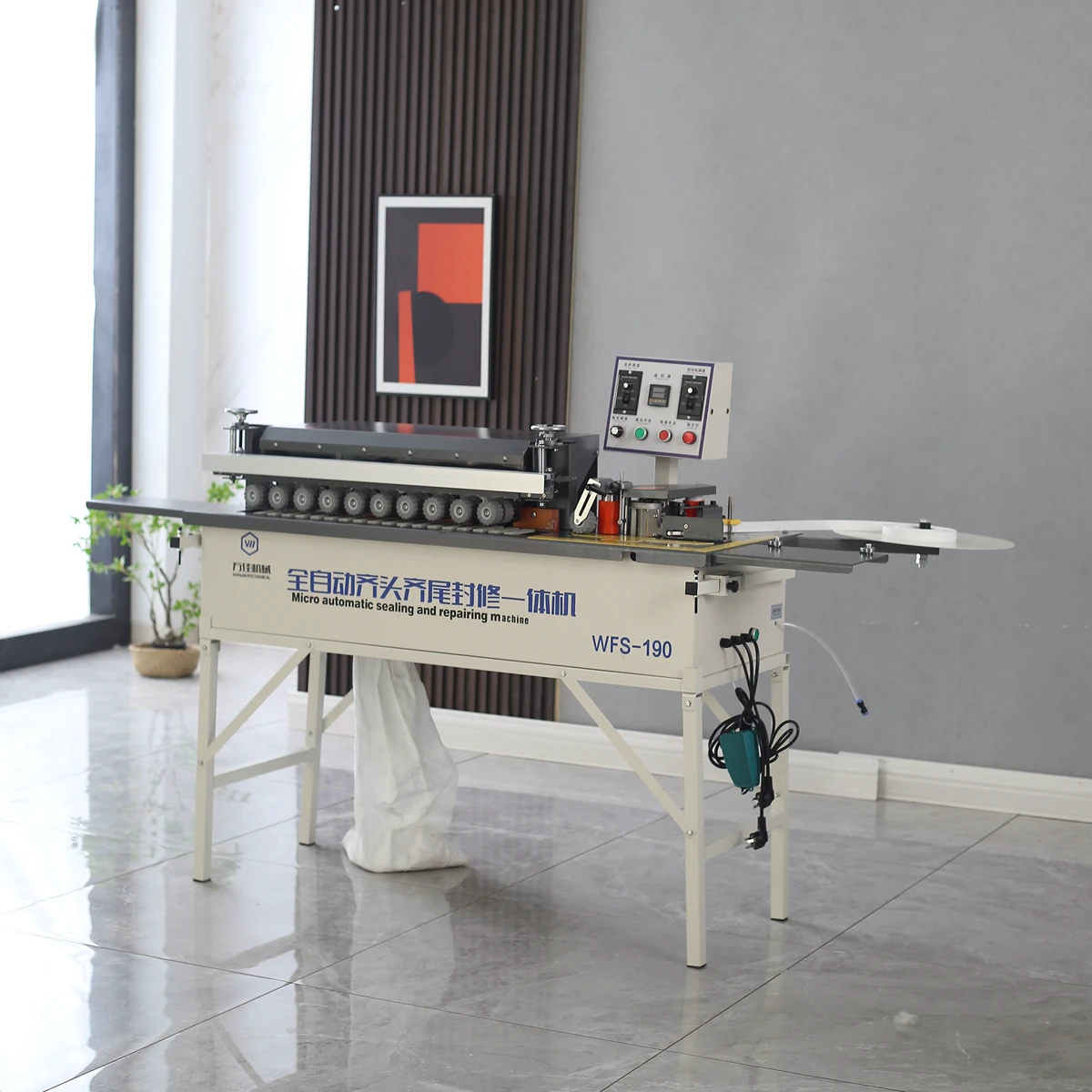 

Edge Banding Machine with New Technology Quality Assurance Straight Motor Provided Automatic 3 Years Long Service Life Gluing 85