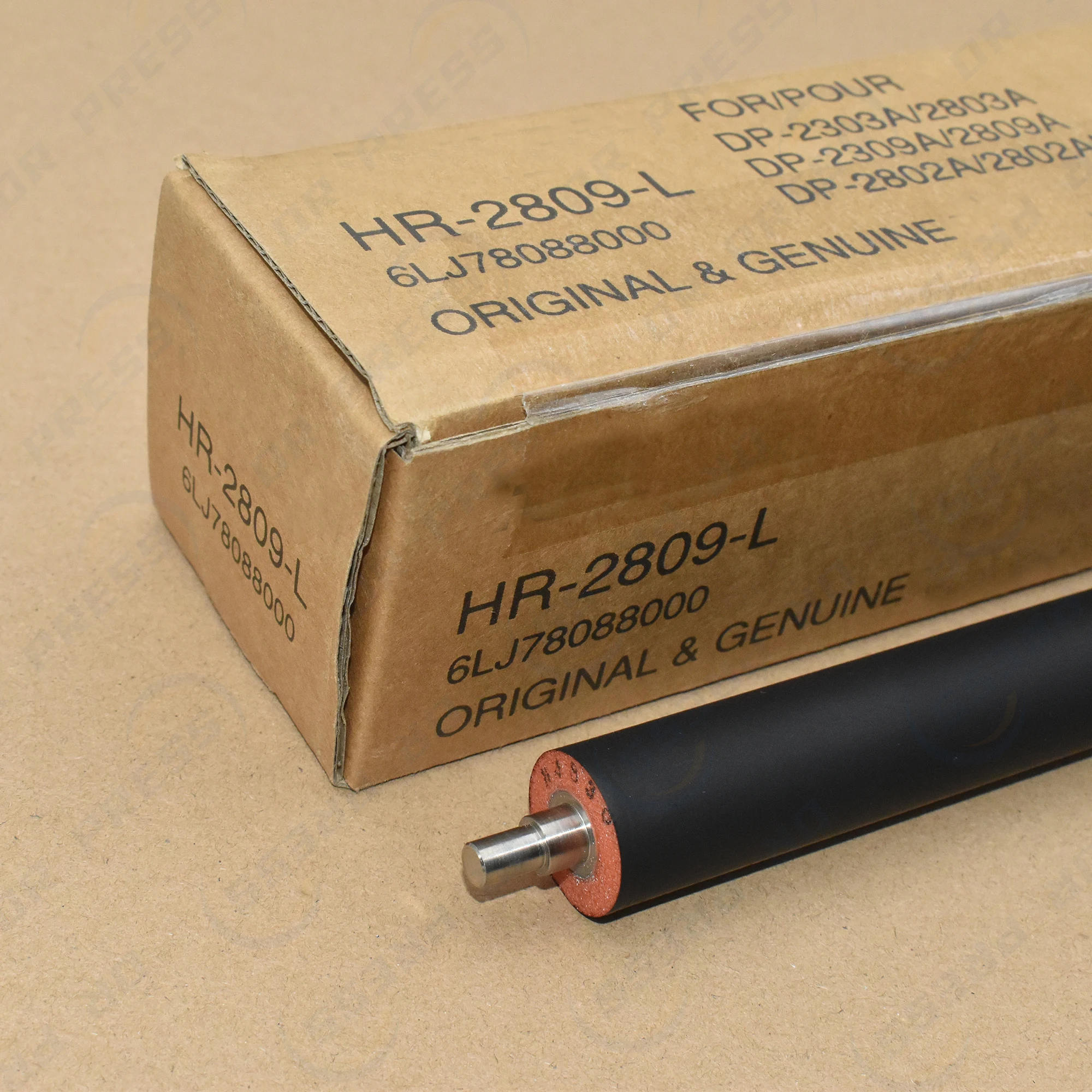 

HR-2809-L 6LJ78088000 Нижний прижимной ролик для Toshiba 2523 2323 2823 2829 2822 2303 2803 2309 2809 2802 2822