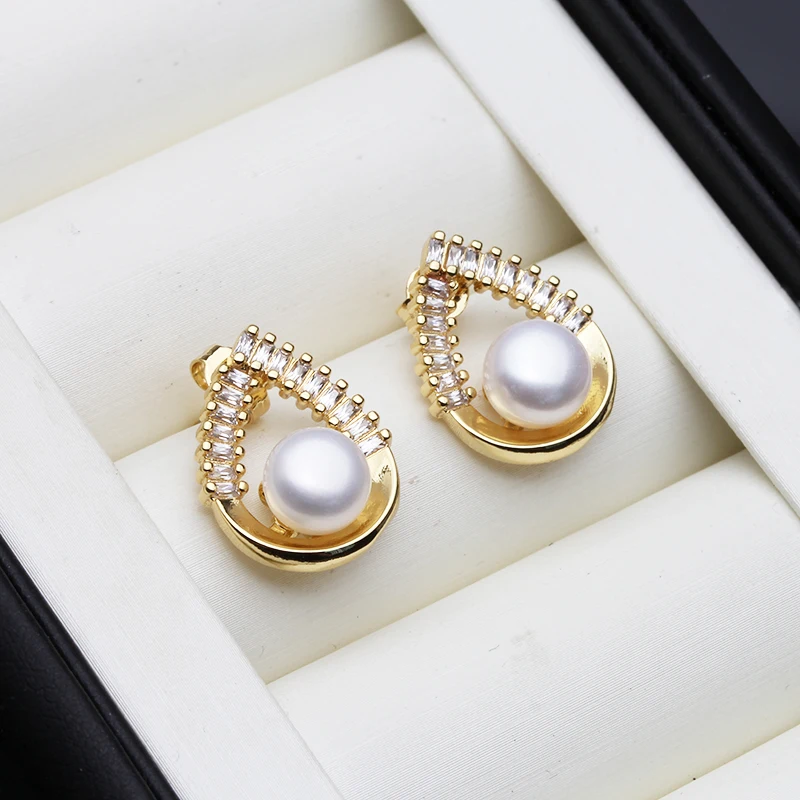 

2024 New Heart Natural Pearl Earrings For Women,Cute Stud Freshwater Pearl Earring Wife Girls Birthday Gift White Black