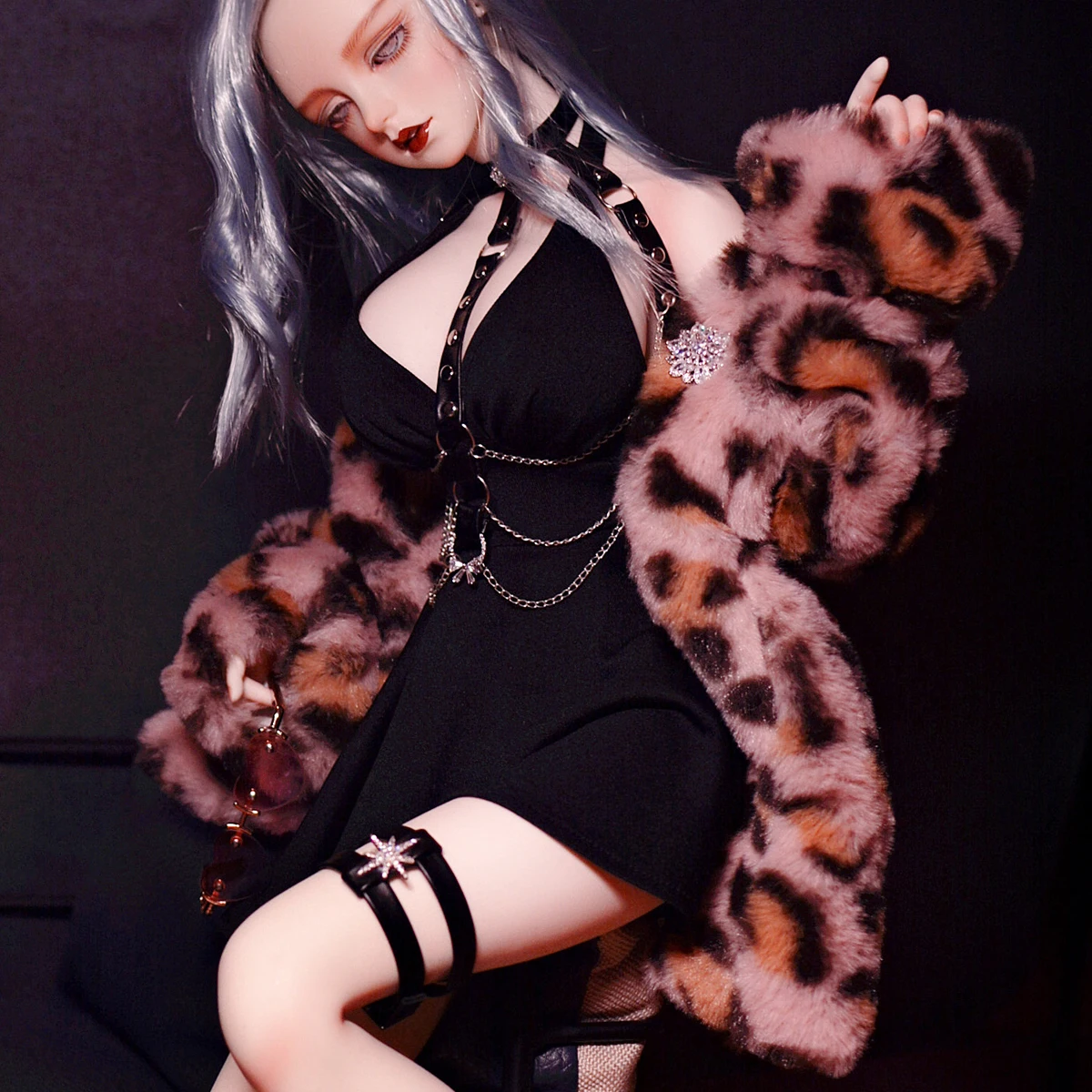 

New BJD Doll Clothes Black Sexy V-neck Dress 1/3 1/4 Bodycon Leopard Print Fur Coat DD MSD DY POPO68 GIRL'S Outfit Accessories