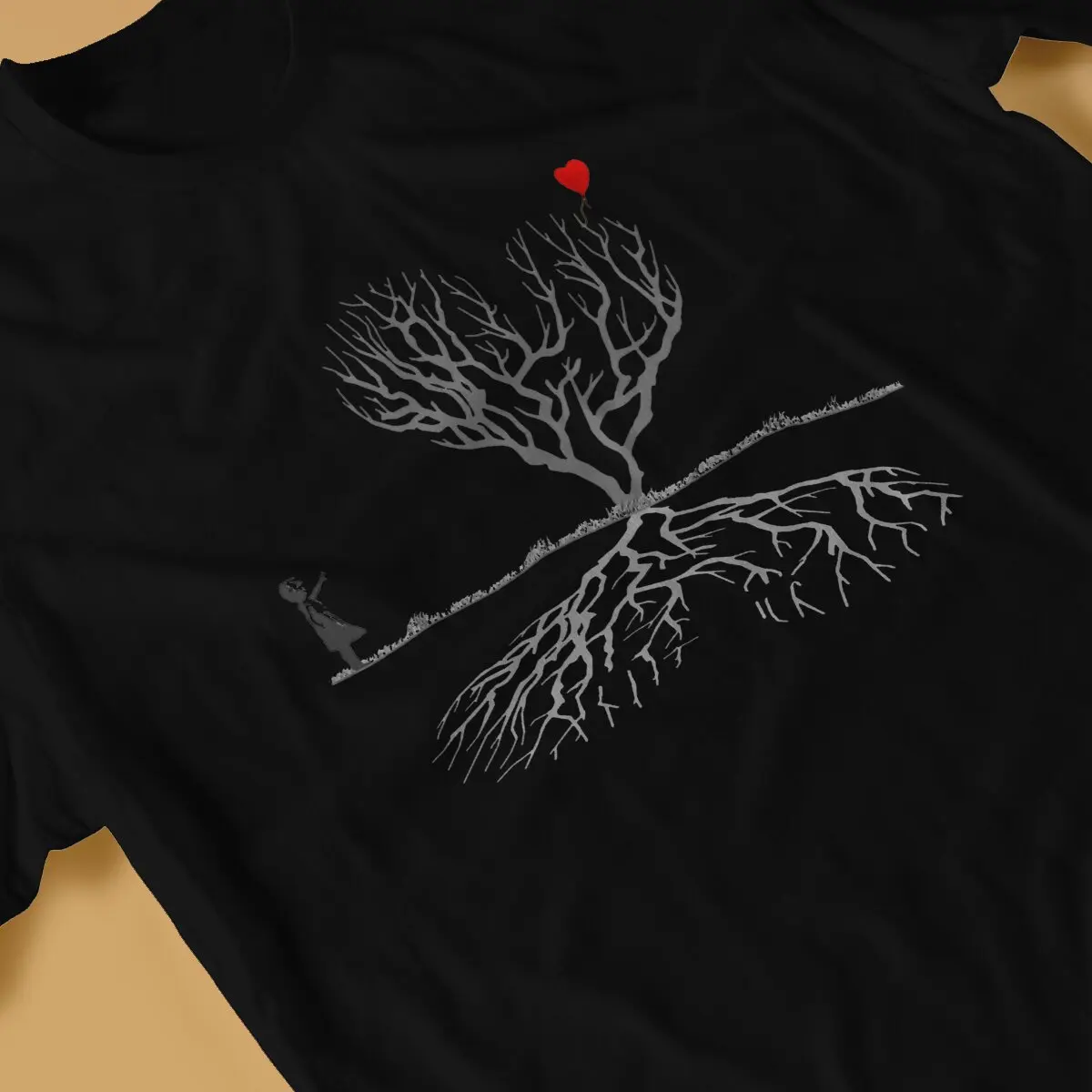 Heart Tree  Unique TShirt Banksy Street Graffiti Artist Leisure T Shirt Summer T-shirt For Men Women