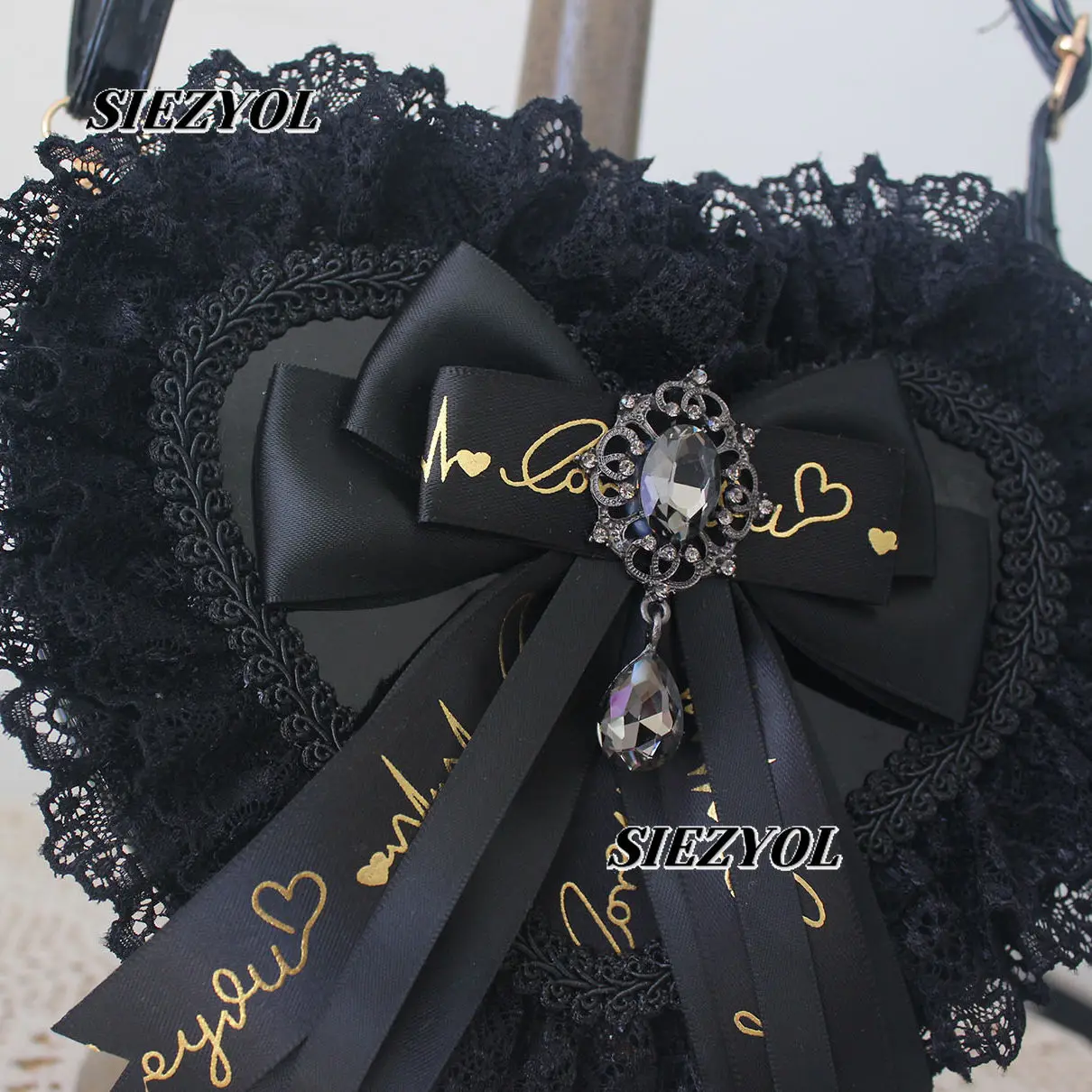 Black Lolita Patent Leather Love Messenger Bag Sweet and Cute Girls Versatile  Cosmetic Bag Fashion Lace Gothic Shoulder Bags