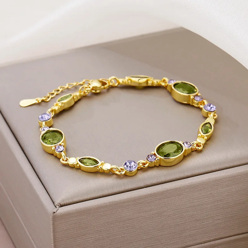 The Wizard of Oz Green Gemstone Bracelet Women's Light Luxury Bracelet Retro Noble Olive Green Super Sparkling Handpiece