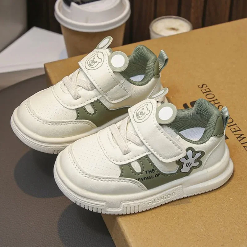 

Детские спортивные кроссовки из искусственной кожи, эргономичные, нескользящие, в корейском стиле, милые кроссовки для мальчиков и девочек.