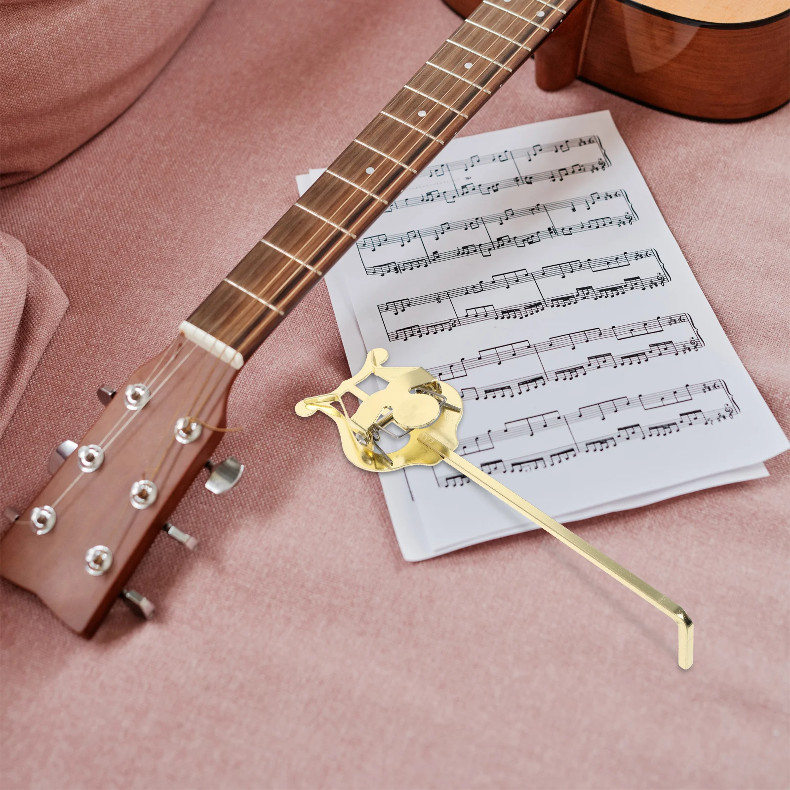 

Portable Trumpet Lyre Metal Score Clip Golden Durable Hardness Easy Installation Compact Design Sheet Music Holder Trumpet