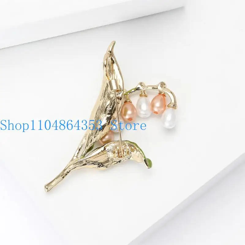 652F Dainty Garden Inspired Brooch With Simulated Pearls Lightweight Outfit Enhancer