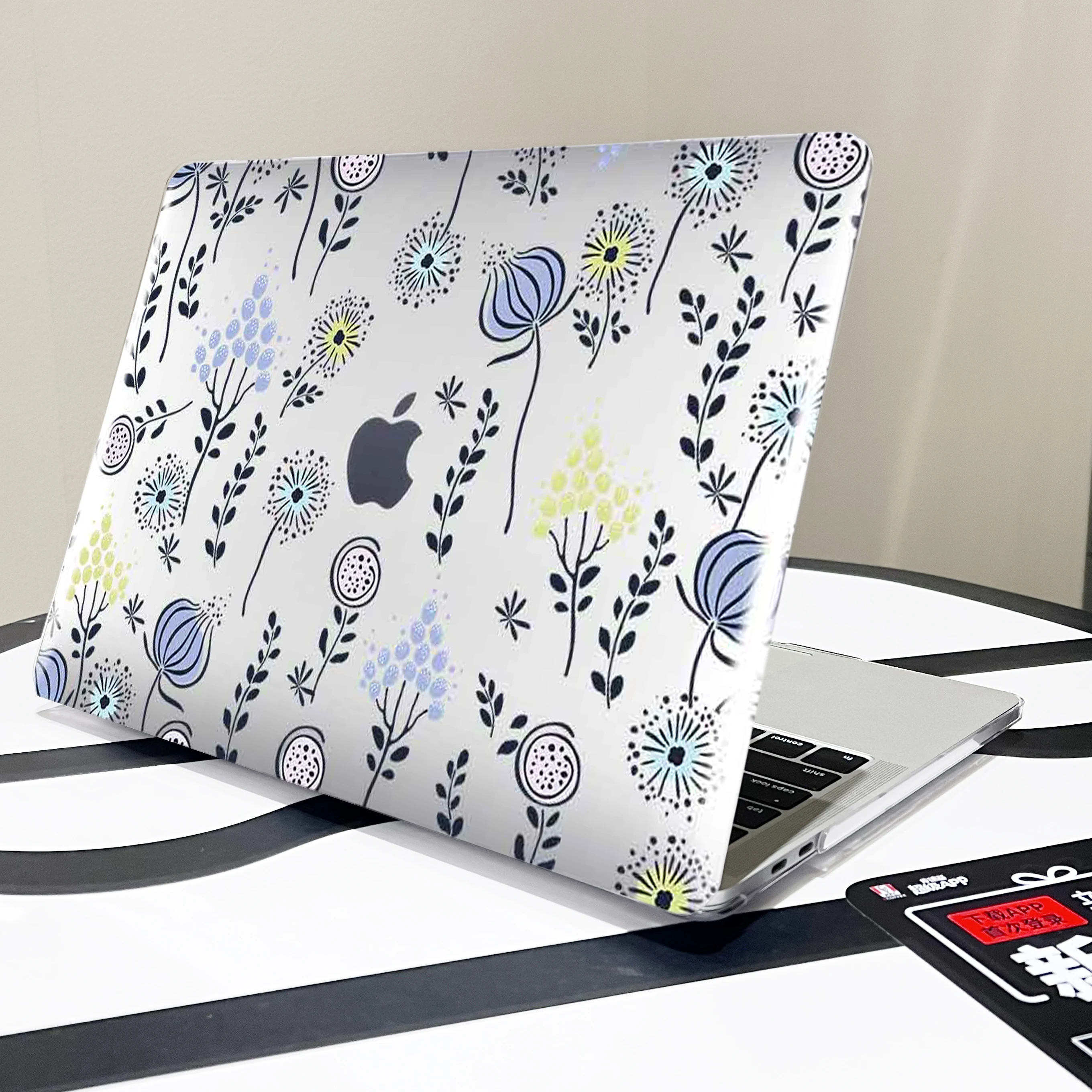 Graffiti skin Laptop Case For Macbook M1 M2 Air 13 15 2023 Pro 14.2 16.2 inchA2681A2179A2337A2338A2442A2289 Touch bar/ID cover