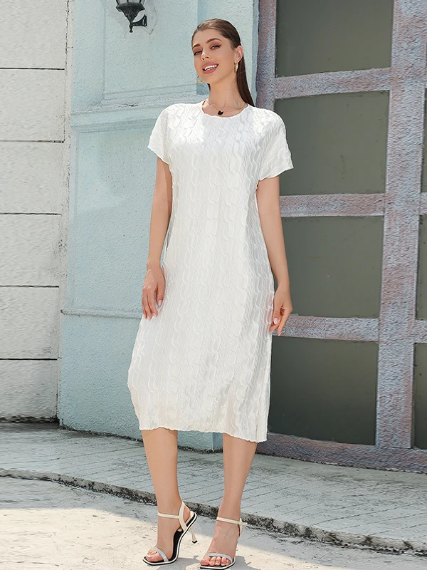 

Miyake Summer New Dress Women's Pleated White Large Size Pleated Premium Crew Neck Short Sleeve Loose Folding Knee Skirt Tide