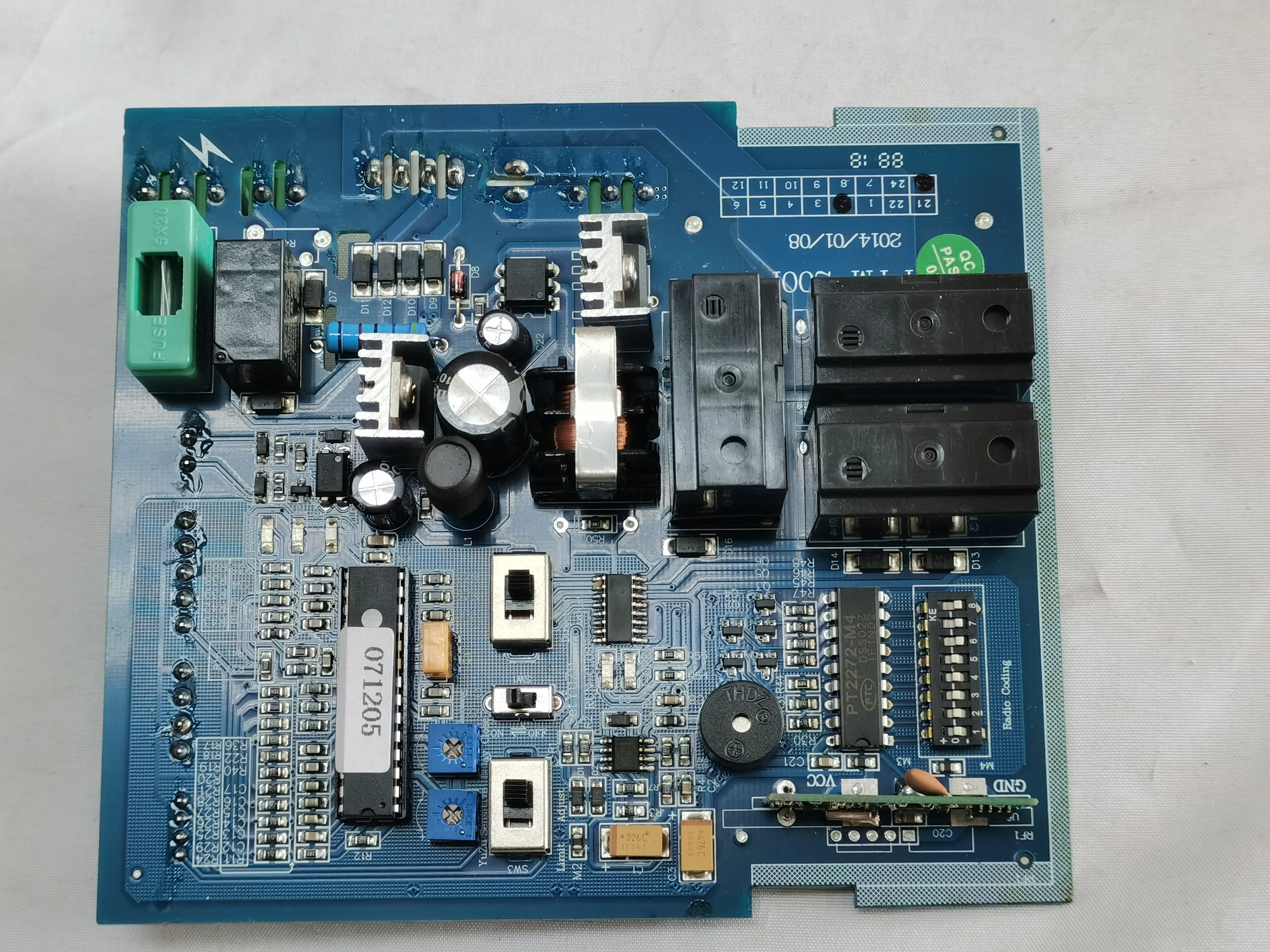 Electromagnet Type Semi Automatic Tripod Turnstile Control System Drive Control  Board/Power/Air Switch With Box