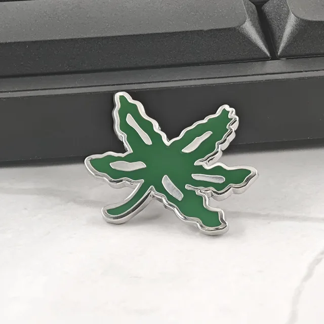 Ohio State Buckeyes Enamel Pins OSU Buckeye Leaf Award Brooches College Football Team Fans Lapel Badges Sports Jewelry Gift 5