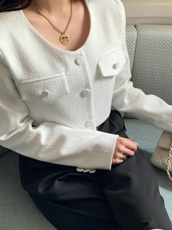 

Korean Light Maturi Sle ort V-ne Outerwear Women's Autumn Faion Vintage Fre Air Small Fraance Sle Top Trendy