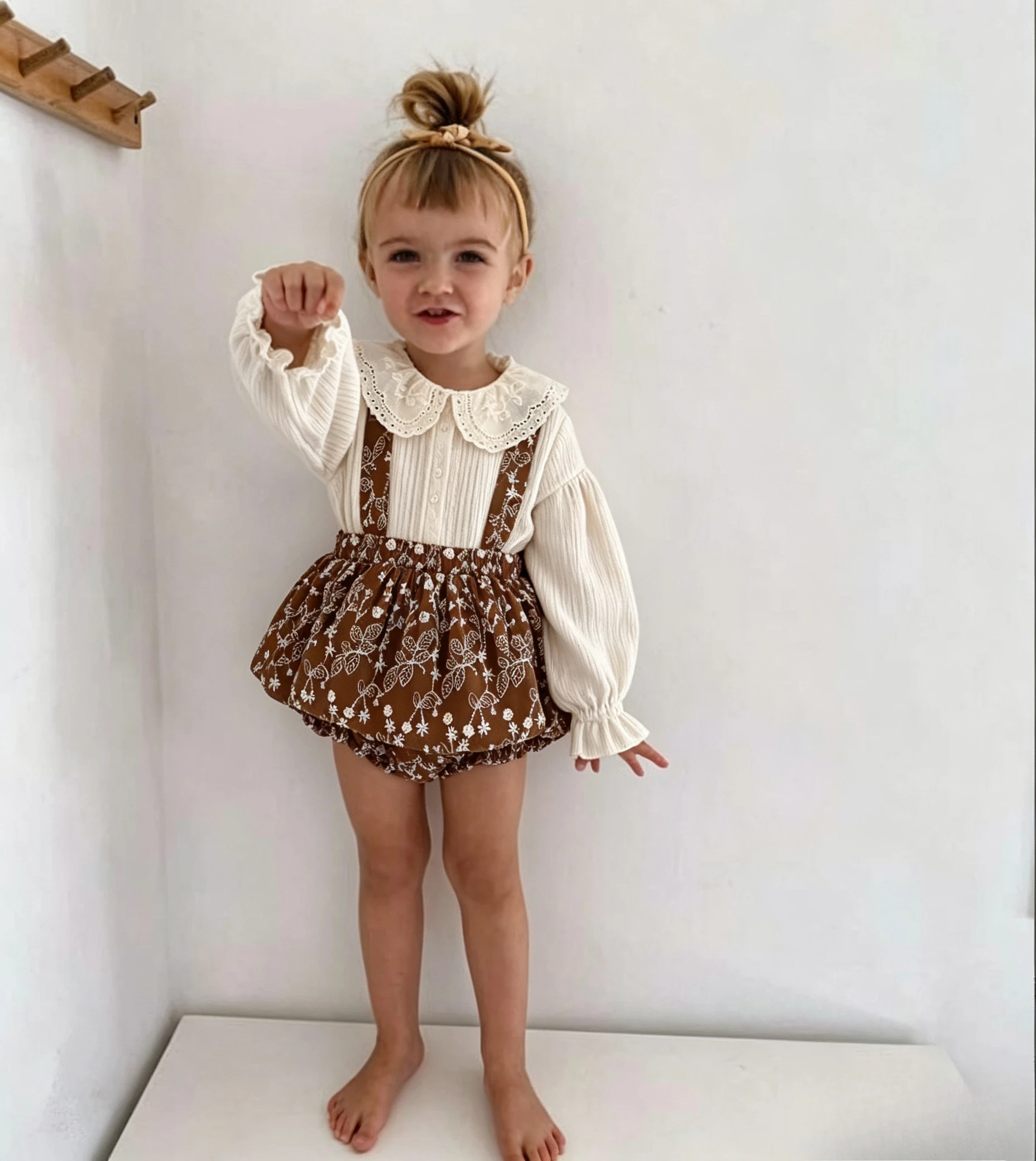 Spring Autumn New Baby Girls Toddler Lace Doll Collar Floral Top Suspenders Harem Dress Sweet Two Piece Set