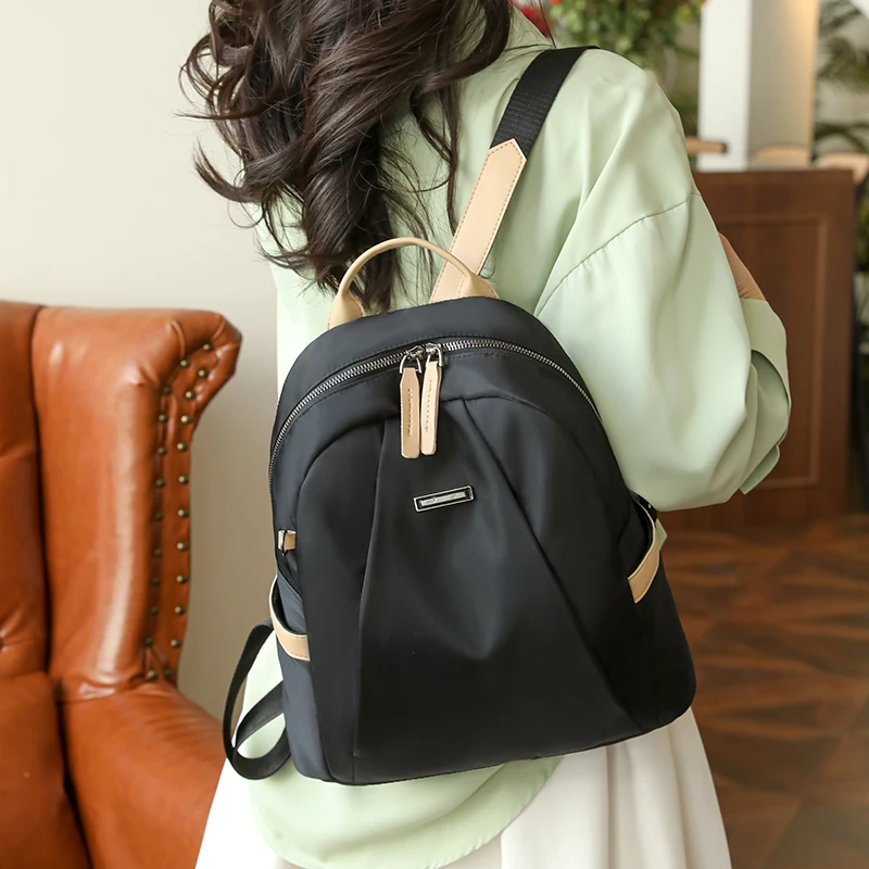 2024 New Famous Women\'s Solid Color Design Bookpack Large Capacity Anti-theft Anti-splash Backpack High Quality Nylon Schoolbag