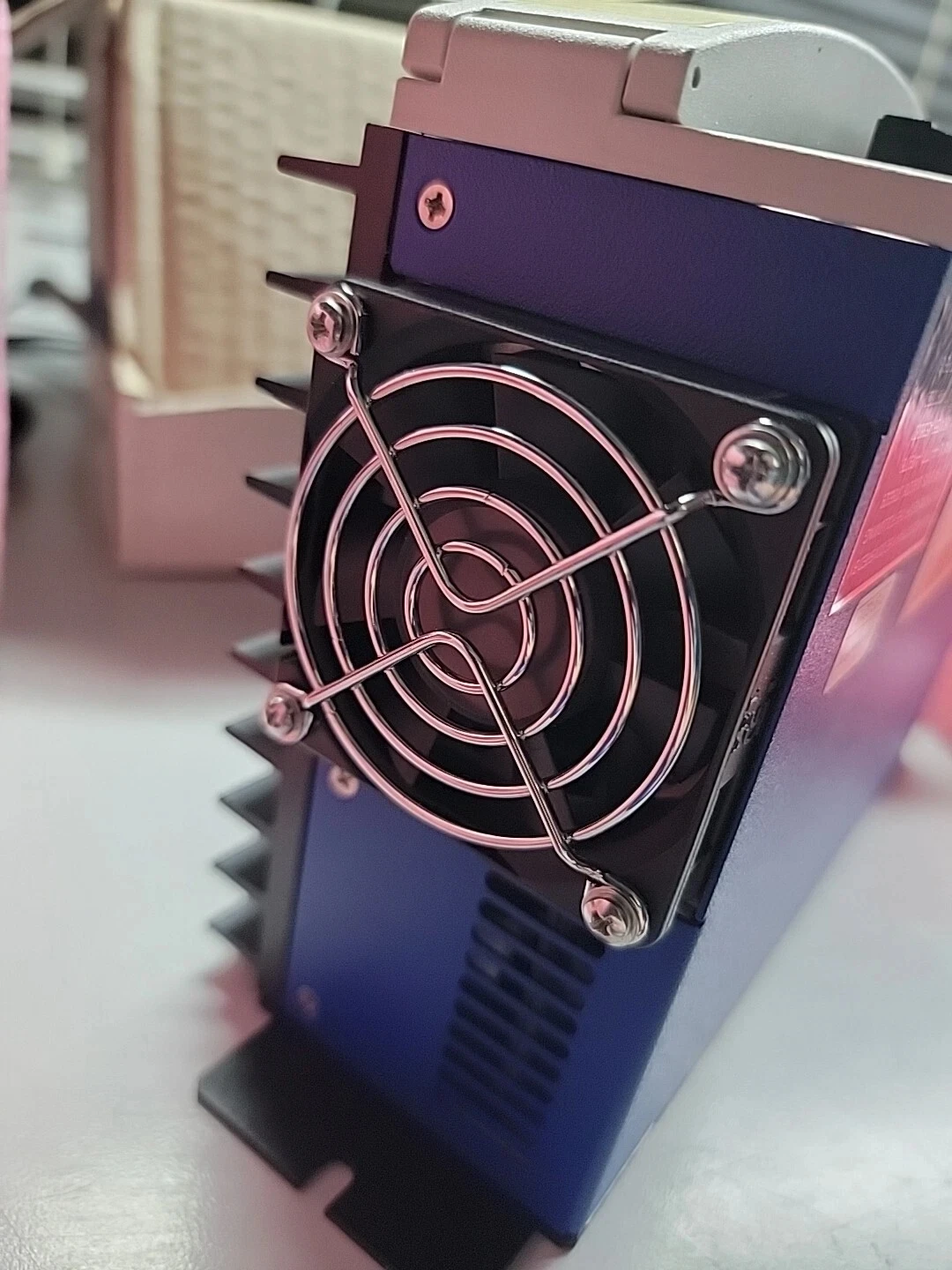 100% Original nuevo PRD-HP40AAIF-63 PRDrHP720SND-65 BXD120A-C AKD-P00306-NBEC-0069 Servoaccionamiento 1 año de garantía Envío rápido