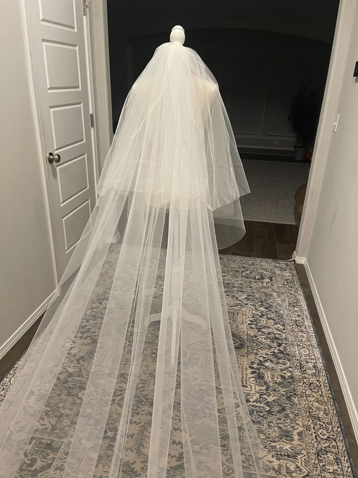 2 Layer Wedding Veil, Ivory Bridal Veil Cathedral Long Wedding Veils Vintage Lace with Blush Comb Bride Accessory